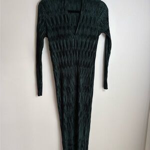 Zara Pleated Maxi Dress Green Long Sleeve Sculptural Textured Size M